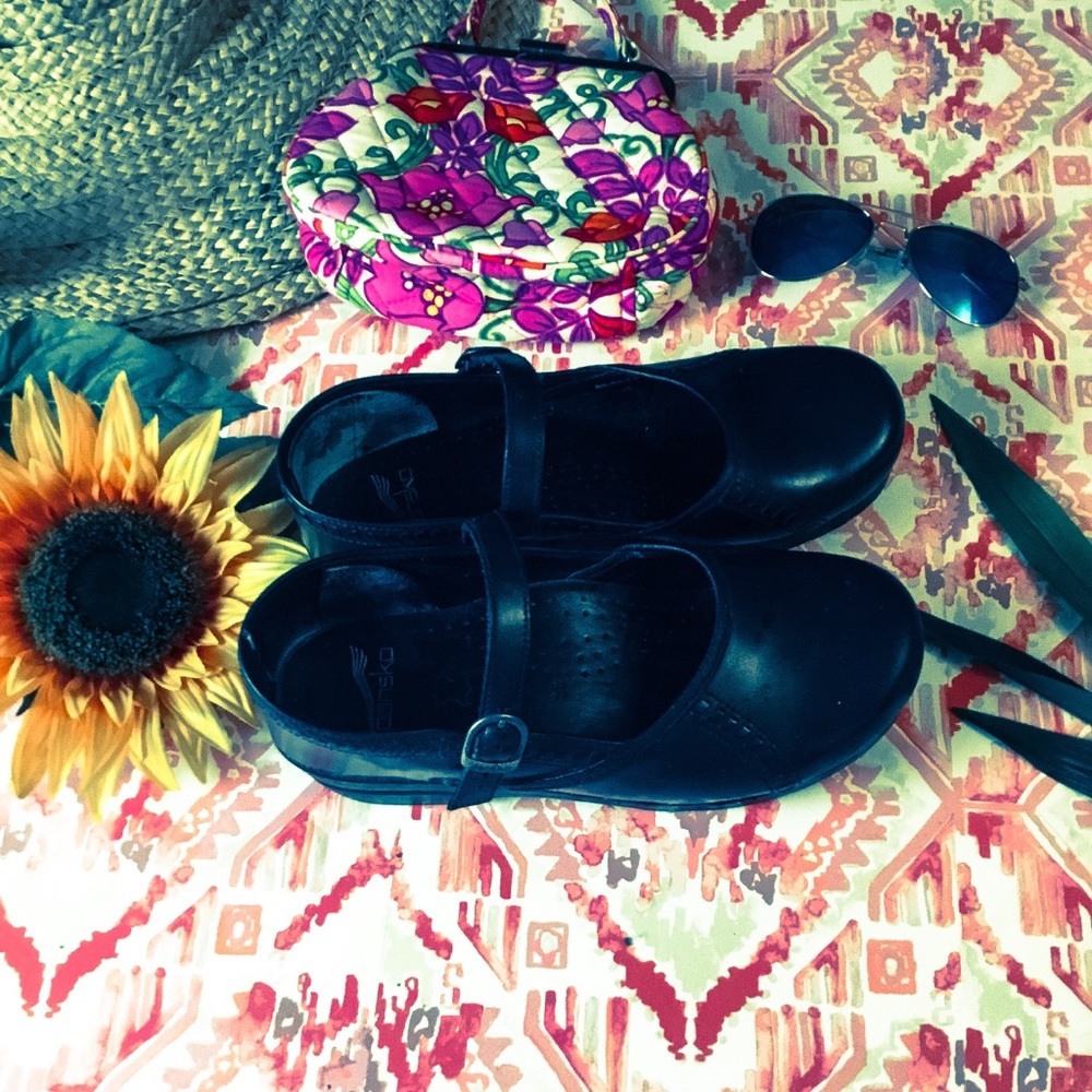 Dansko Occupational nursing shoes black Mary Janes